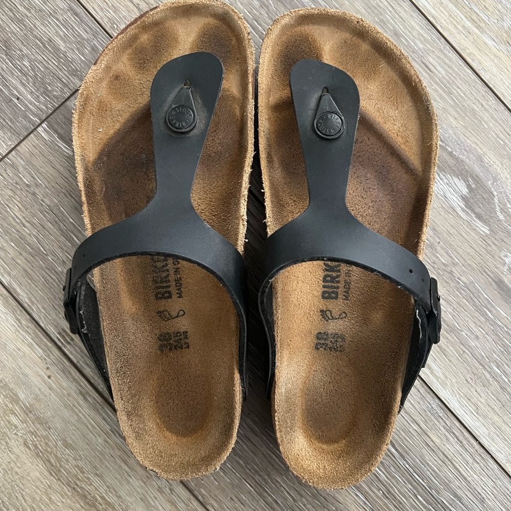 Birkenstock Gizeh Black Sandals